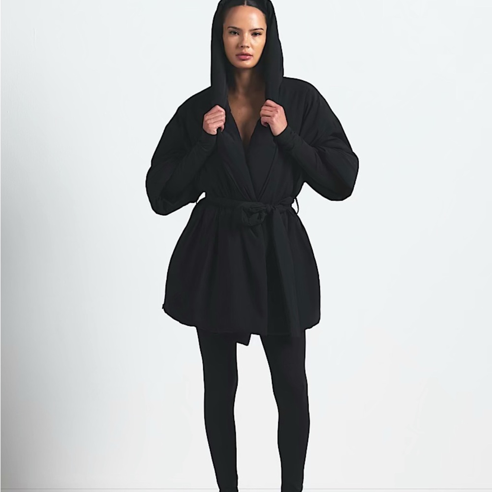 NIKE SKIMS collab Woven Nylon Black Obsidian Women’s Wrap Coat size small NEW - Picture 2 of 5